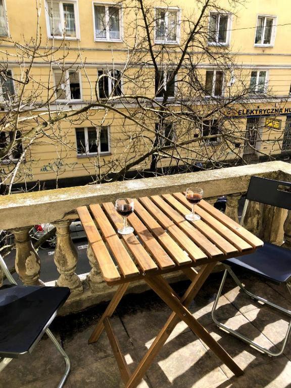 Wilcza 54: Central Private Apartment with Balcony Warsaw Exterior photo